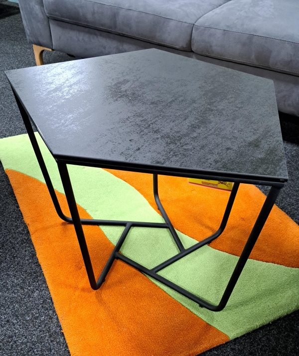 Couchtisch Enigma